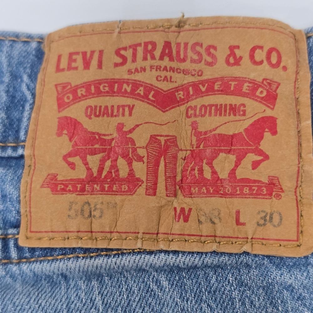 Levi's 505 Regular Fit Jeans Mens 38x30 Light Blue Straight Leg Denim